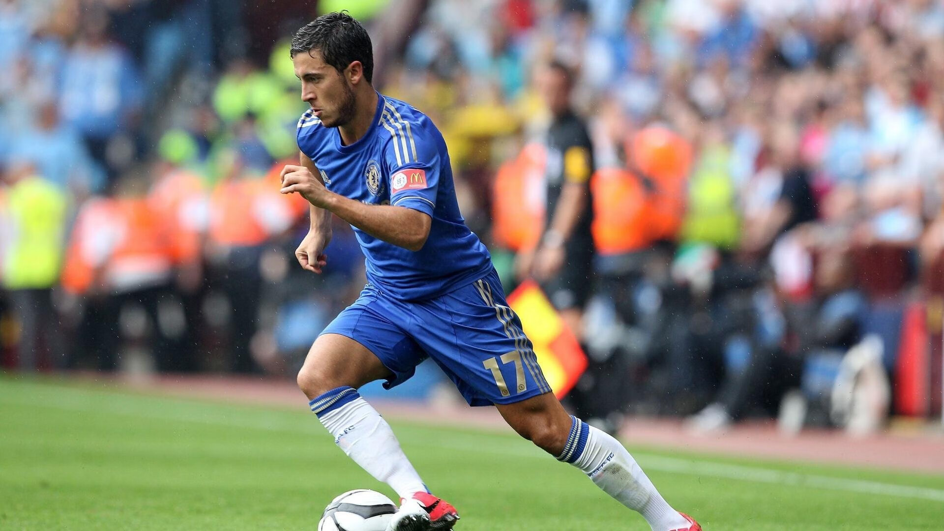 布伦森狂飙破纪录,上海队鏖战湖人展现中国篮球新气象